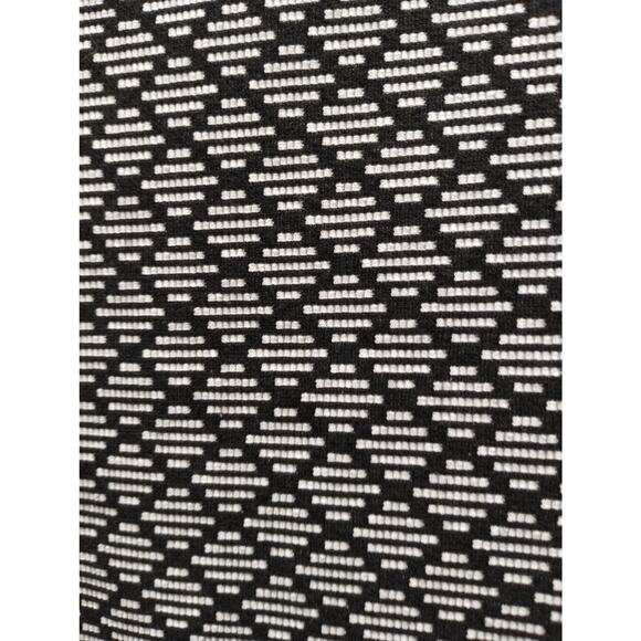 Chico's Size Medium (1) Black White Geometric Fringe Trim Dolman Sleeve Top - Picture 2 of 8